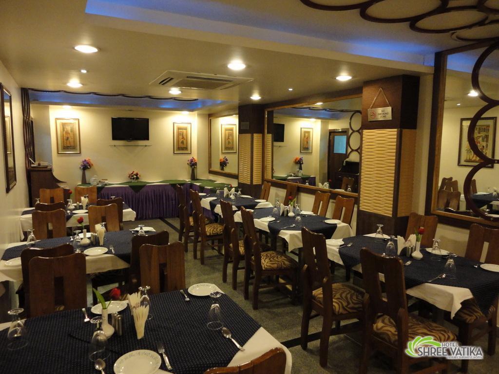 Hotel Shree Vatika Bhopal Exterior photo